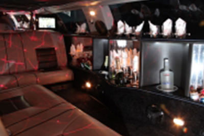 10 passenger limousine interior